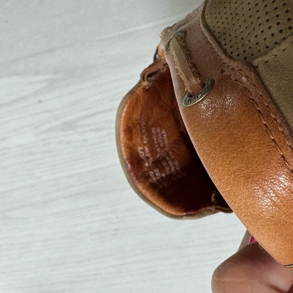 Tommy Bahama Slip On Loafers Shoes Suede Leather Tan Boat Deck Sz 12 - Picture 8 of 10